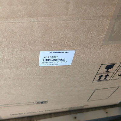 थर्मो किंग पार्ट्स 1020951 कंप्रेसर स्क्रॉल 6hp के साथ तापमान सेंसर Ut800/Ut1200 ट्रक रेफ्रिजरेटर के लिए