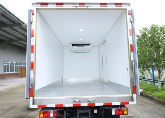 ISUZU QINGLING 600P 6 पहिया 3 टन रेफ्रिजरेटेड वैन THERMO KING रेफ्रिजरेशन यूनिट RV380 मॉडल के साथ